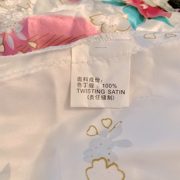 Satin Bridesmaid Robes x3 - all size Medium - Picture 6 of 11